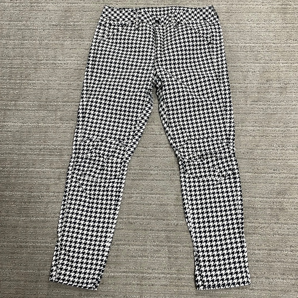 G Star mid boyfriend 5622 herringbone jeans.